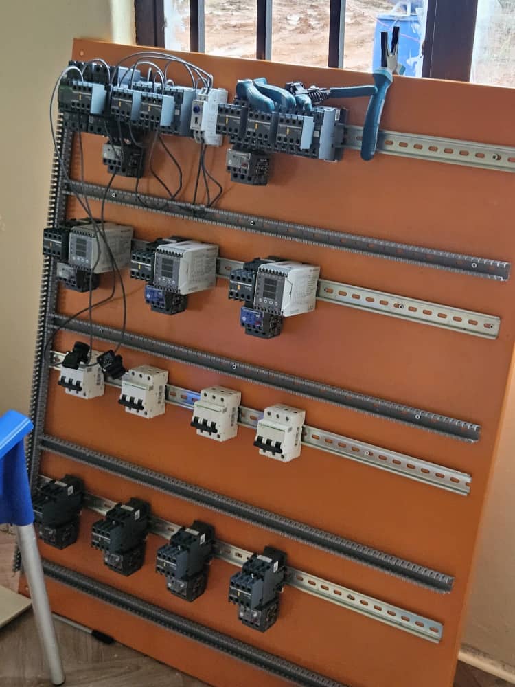 Gravity Gold Recovery Curcuit - Gallery Image